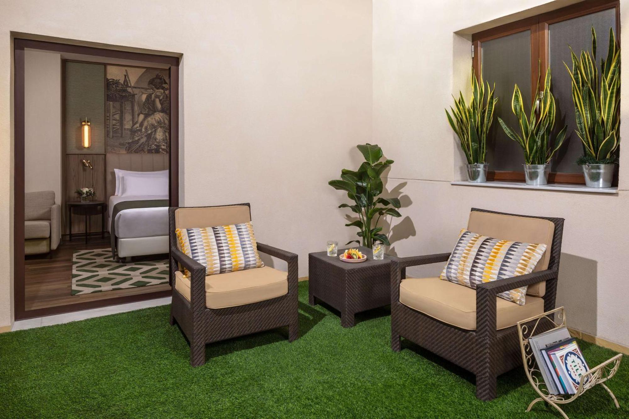 Premium Room
